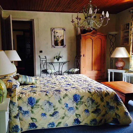 Oda ve Kahvaltı Mas Des Baues Vernet-les-Bains